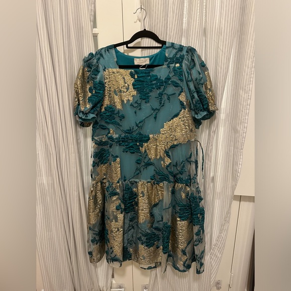 ELLIS JACQUARD TEAL/GOLD VELVET DRESS - DM EXCLUSIVE - MATERNITY FRIENDLY - Picture 3 of 6